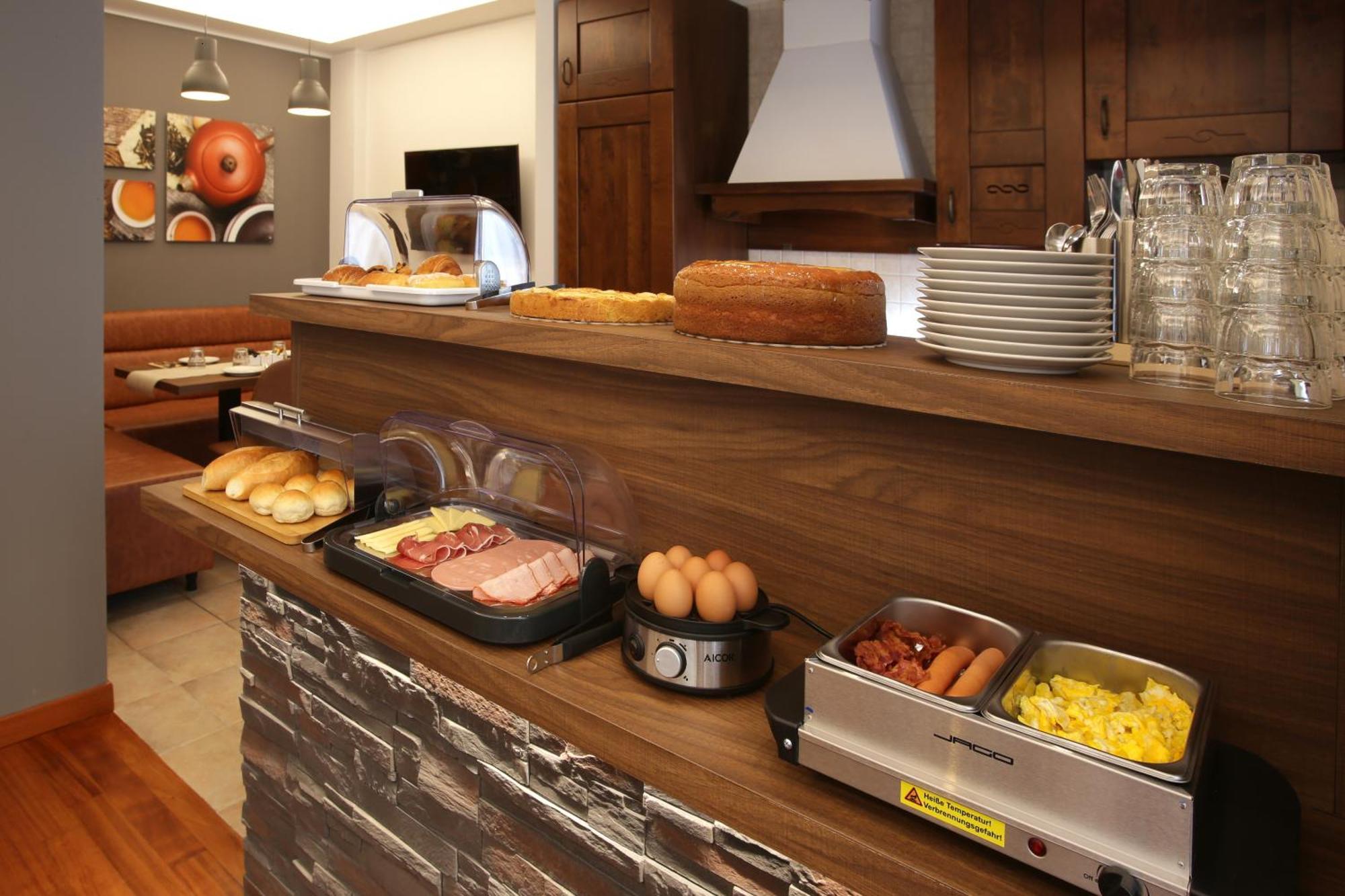 Couette-café J24 Rome
